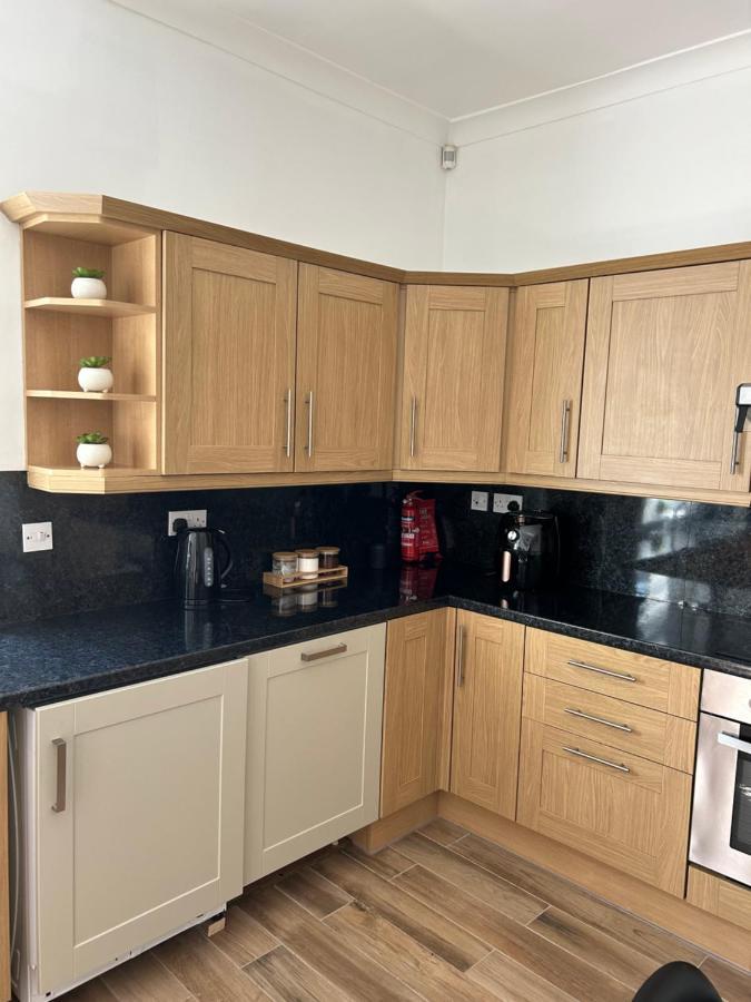 1L Albert Place Maddiston Road Brightons Falkirk Fk2 0Jx Polmont Eksteriør billede